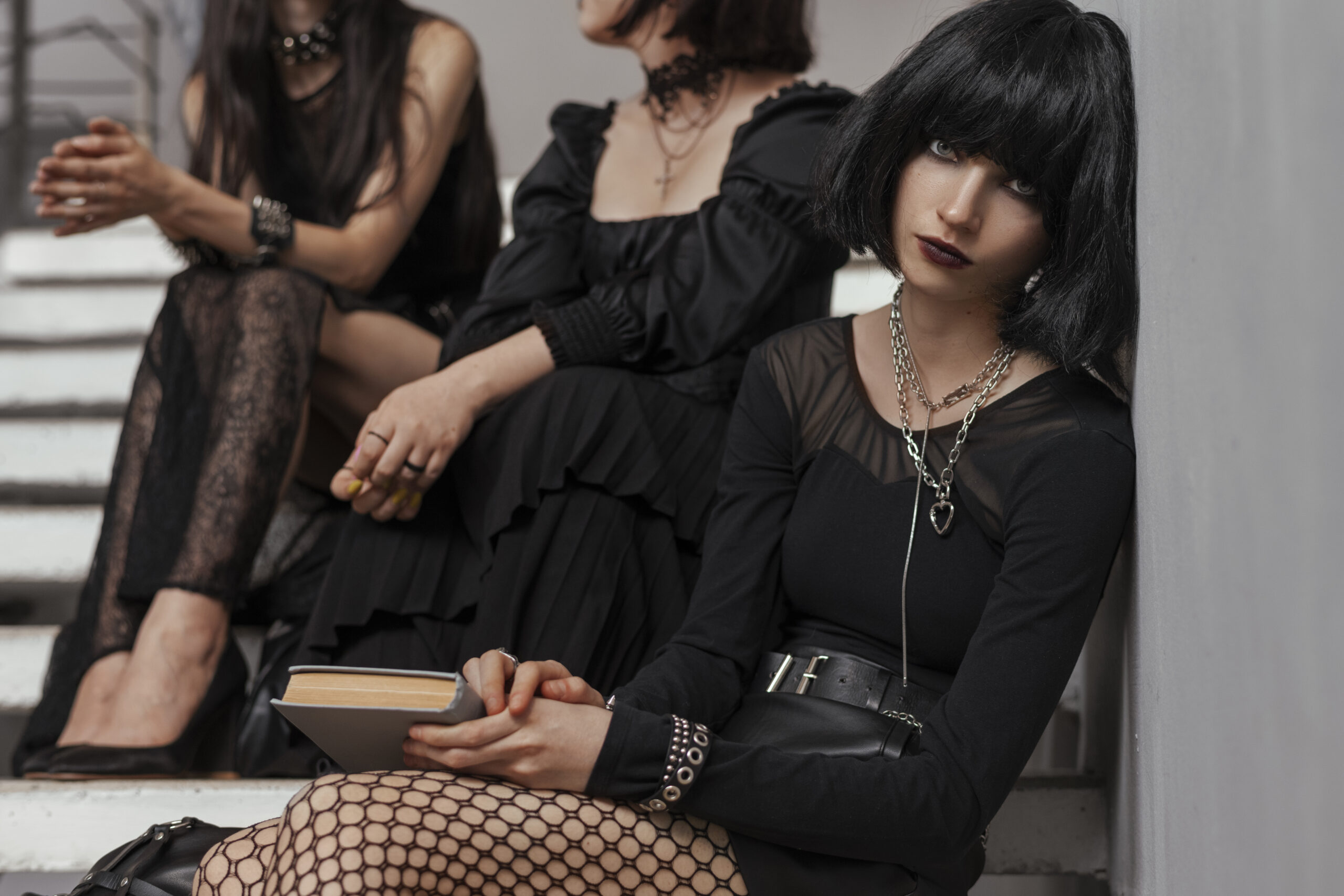 students with goth style school